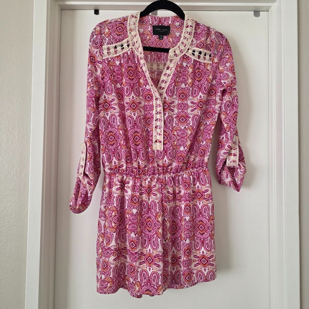 Romeo & Juliet Couture Pink Romper Lace Accent Roll Tab Sleeve Lined Shorts Sz M